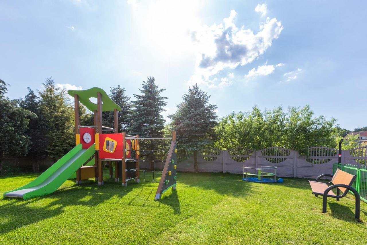 Szymanski Holiday Rooms Ниешорце Екстериор снимка